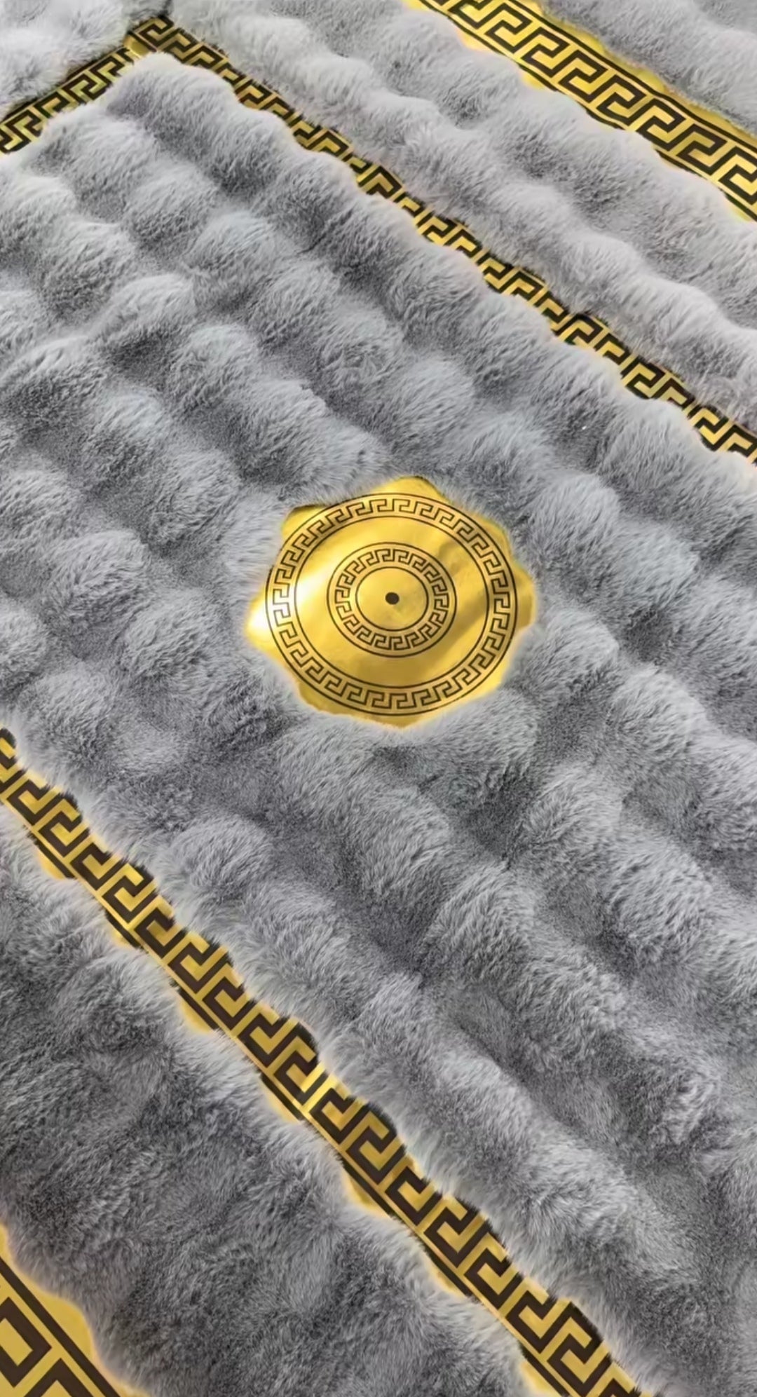 Aurelios Imperial Grey Gold Rug