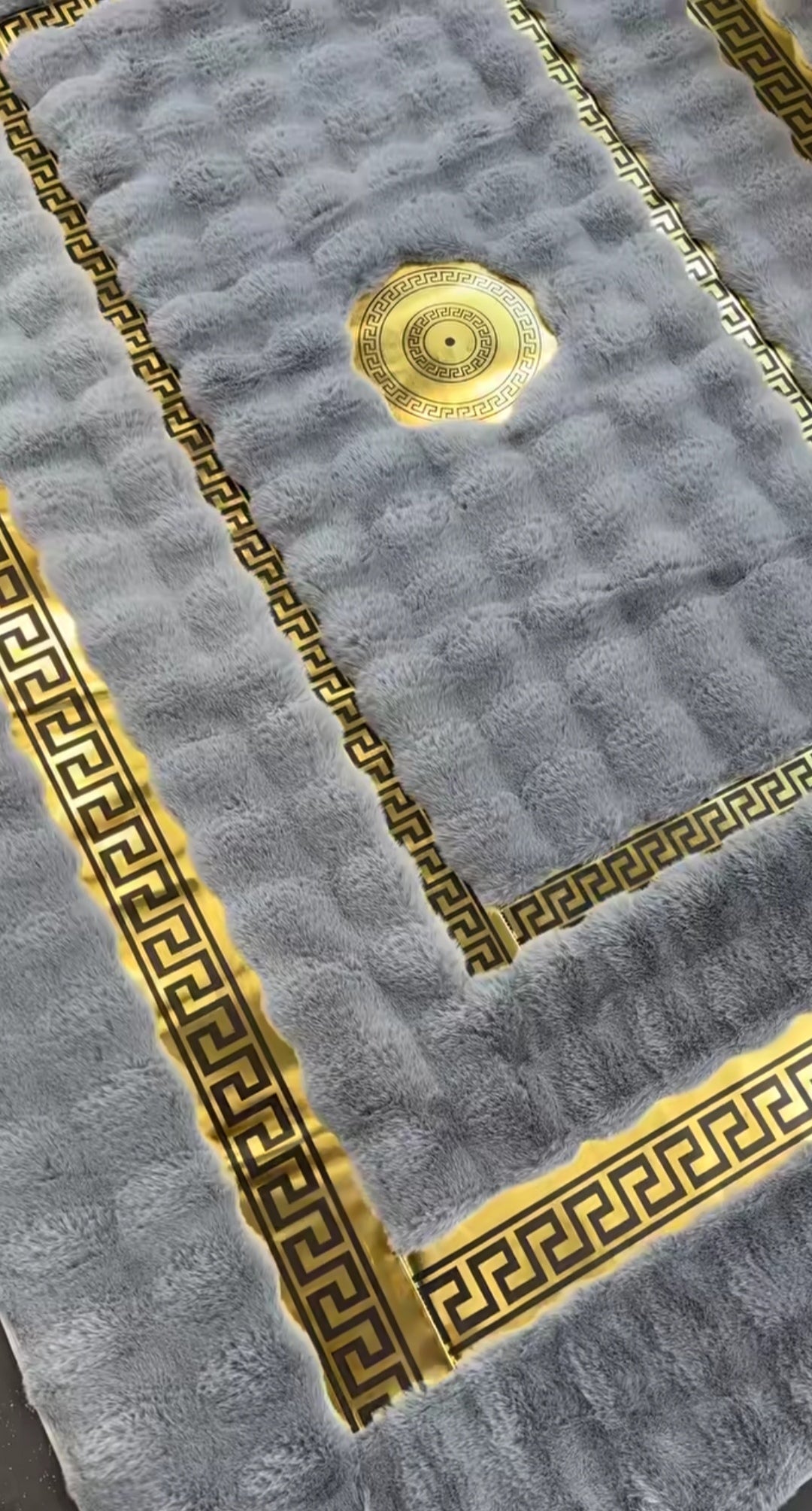Aurelios Imperial Grey Gold Rug